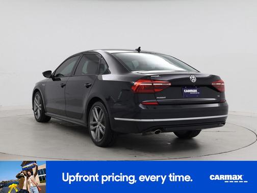 2018 Volkswagen Passat R-Line