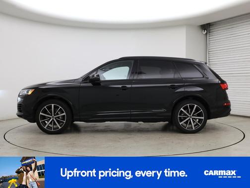 Black 2022 Audi Q7 Premium Plus