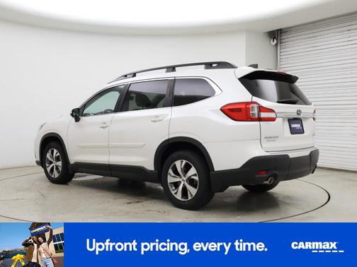 White 2022 Subaru Ascent Premium