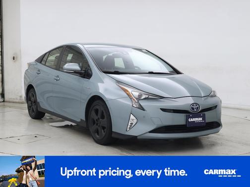 2017 Toyota Prius Four Touring