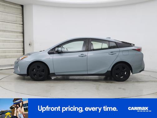 2017 Toyota Prius Four Touring