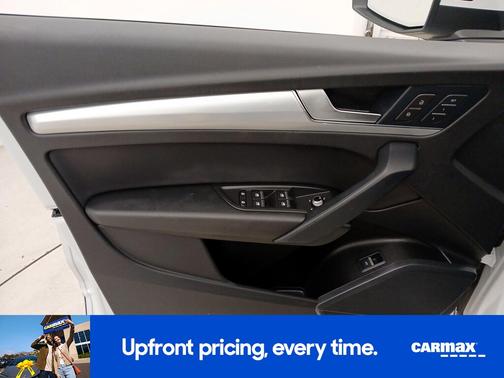 2025 Audi Q5 S-Line Premium