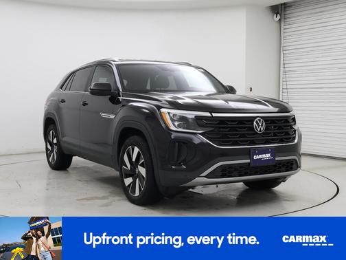 2025 Volkswagen Atlas Cross Sport SE w/Tech