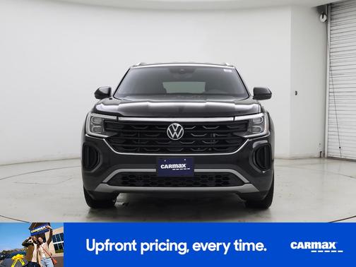 2025 Volkswagen Atlas Cross Sport SE w/Tech