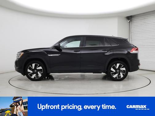 2025 Volkswagen Atlas Cross Sport SE w/Tech