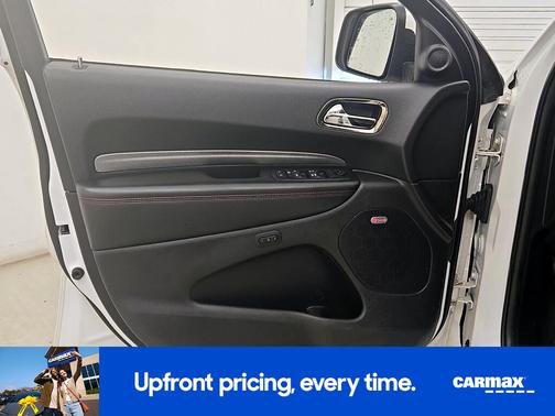 White 2018 Dodge Durango GT