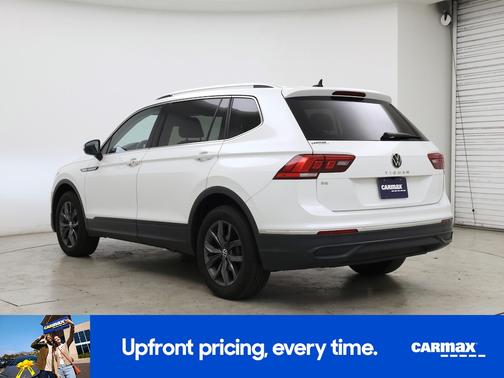 White 2023 Volkswagen Tiguan SE