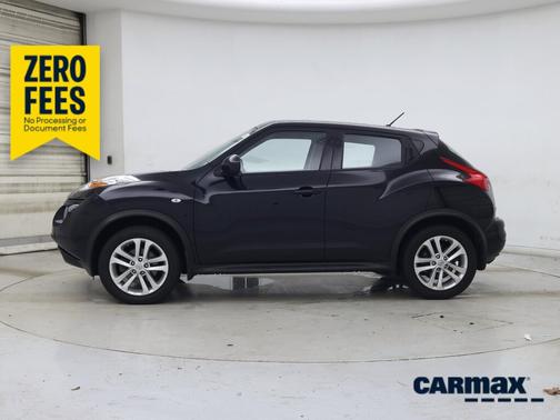 Black 2014 Nissan Juke S