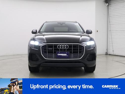 2019 Audi Q8 Premium Plus