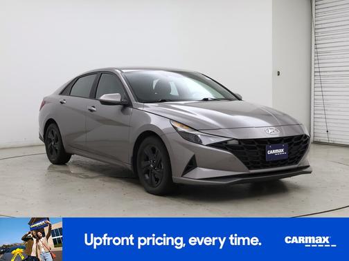 Gray 2022 Hyundai ELANTRA SEL