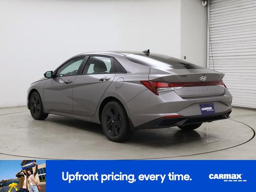 Gray 2022 Hyundai ELANTRA SEL