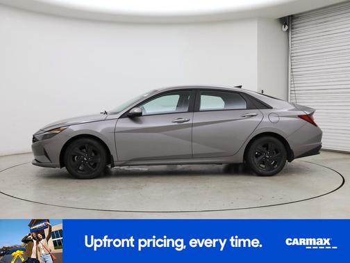 Gray 2022 Hyundai ELANTRA SEL