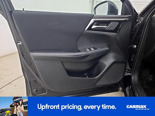 Black 2022 Mitsubishi Outlander ES