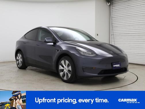 Gray 2023 Tesla Model Y Long Range