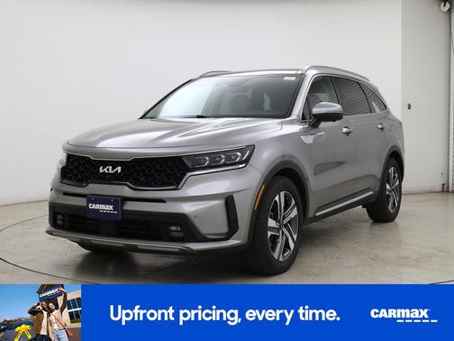 Silver 2023 Kia Sorento Plug-In Hybrid SX Prestige