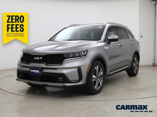 Silver 2023 Kia Sorento Plug-In Hybrid SX Prestige