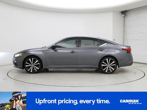 2020 Nissan Altima SR