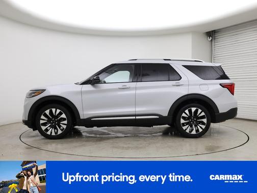 Silver 2025 Ford Explorer Platinum