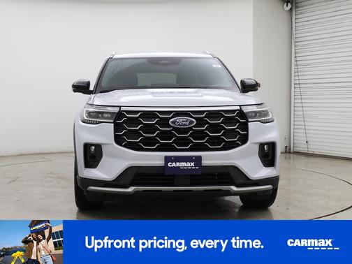 Silver 2025 Ford Explorer Platinum