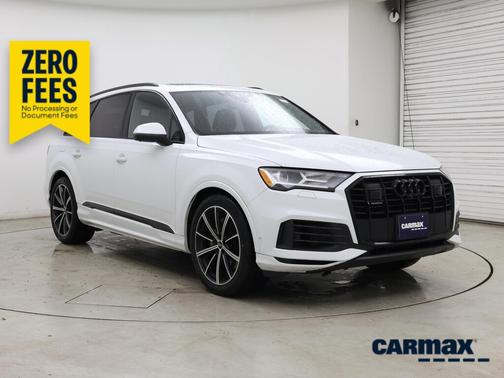 White 2022 Audi Q7 Prestige