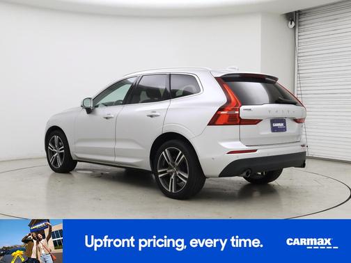 2018 Volvo XC60 T5 Momentum