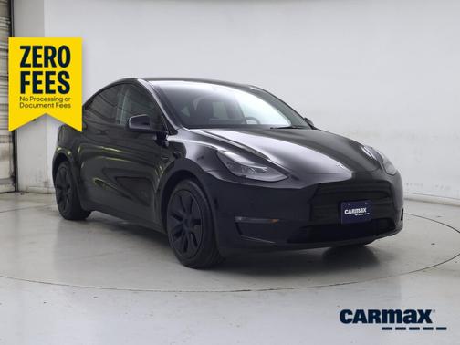 Black 2025 Tesla Model Y Long Range