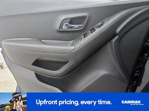 Blue 2019 Chevrolet Trax LS
