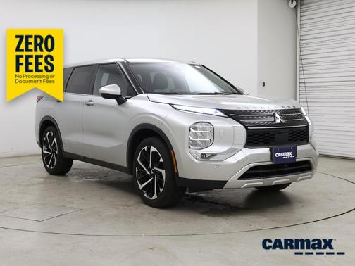 Silver 2022 Mitsubishi Outlander SE