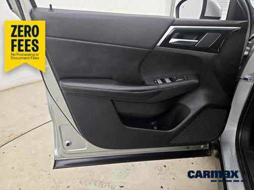 Silver 2022 Mitsubishi Outlander SE