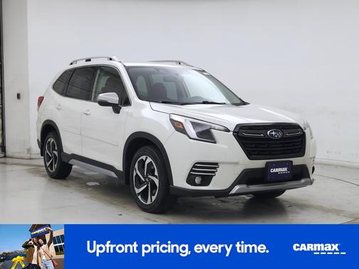 White 2022 Subaru Forester Touring