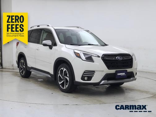 White 2022 Subaru Forester Touring