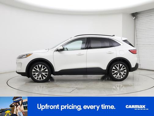 2020 Ford Escape Titanium