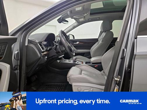 Gray 2018 Audi Q5 Prestige