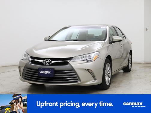 Gold 2017 Toyota Camry XLE