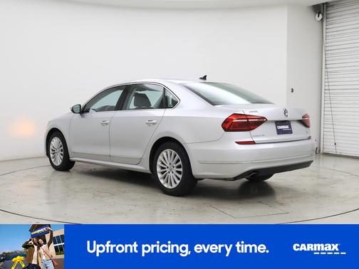 2017 Volkswagen Passat SE