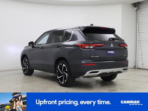 Blue 2024 Mitsubishi Outlander SE