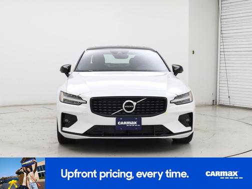 2021 Volvo S60 T5 R-Design