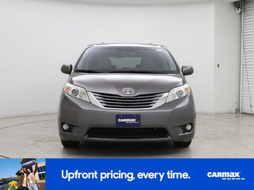 2016 Toyota Sienna XLE