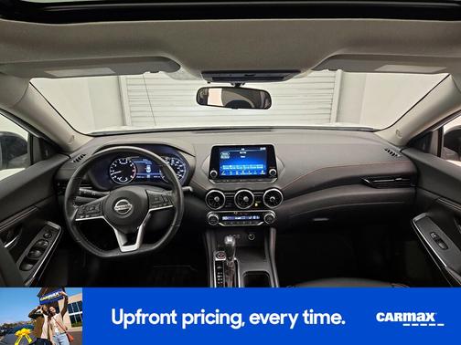 White 2022 Nissan Sentra SR