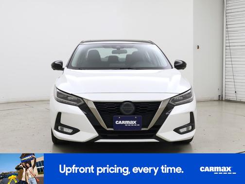 White 2022 Nissan Sentra SR