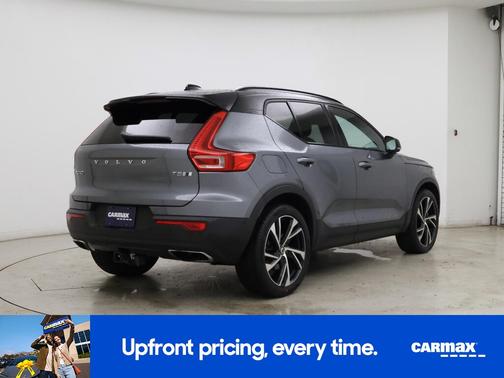2019 Volvo XC40 T5 R-Design
