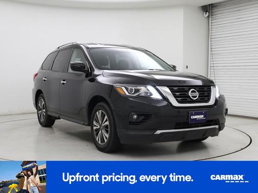 2018 Nissan Pathfinder SV