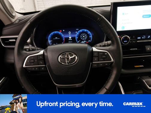 2023 Toyota Highlander Platinum