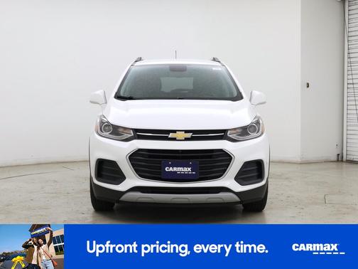 White 2019 Chevrolet Trax LT