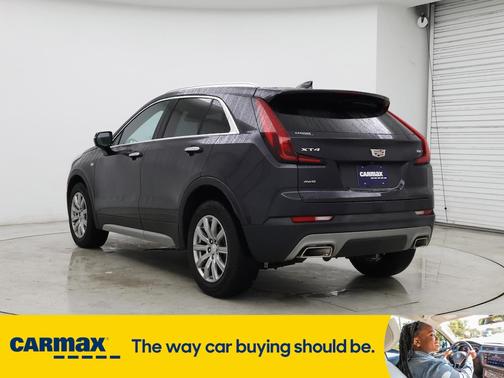 2023 Cadillac XT4 Premium Luxury