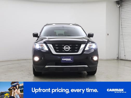 2020 Nissan Pathfinder SL