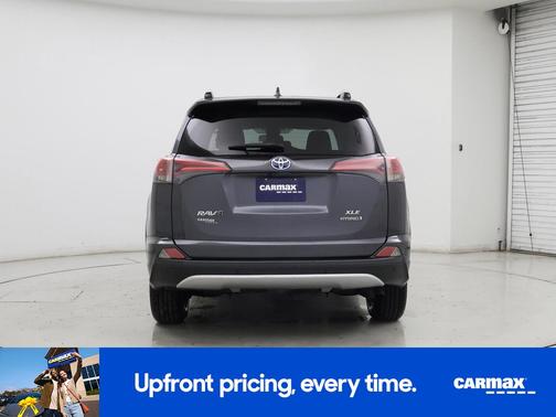 2017 Toyota RAV4 Hybrid XLE