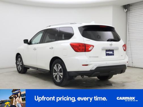 2019 Nissan Pathfinder S