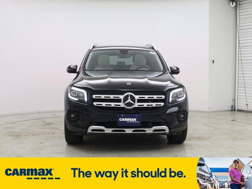 2023 Mercedes-Benz GLB 250