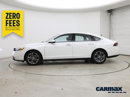 White 2023 Honda Accord EX